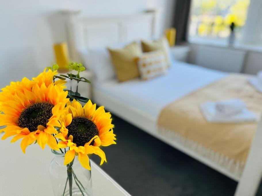 The Ilkley Retreat Apartment Bagian luar foto
